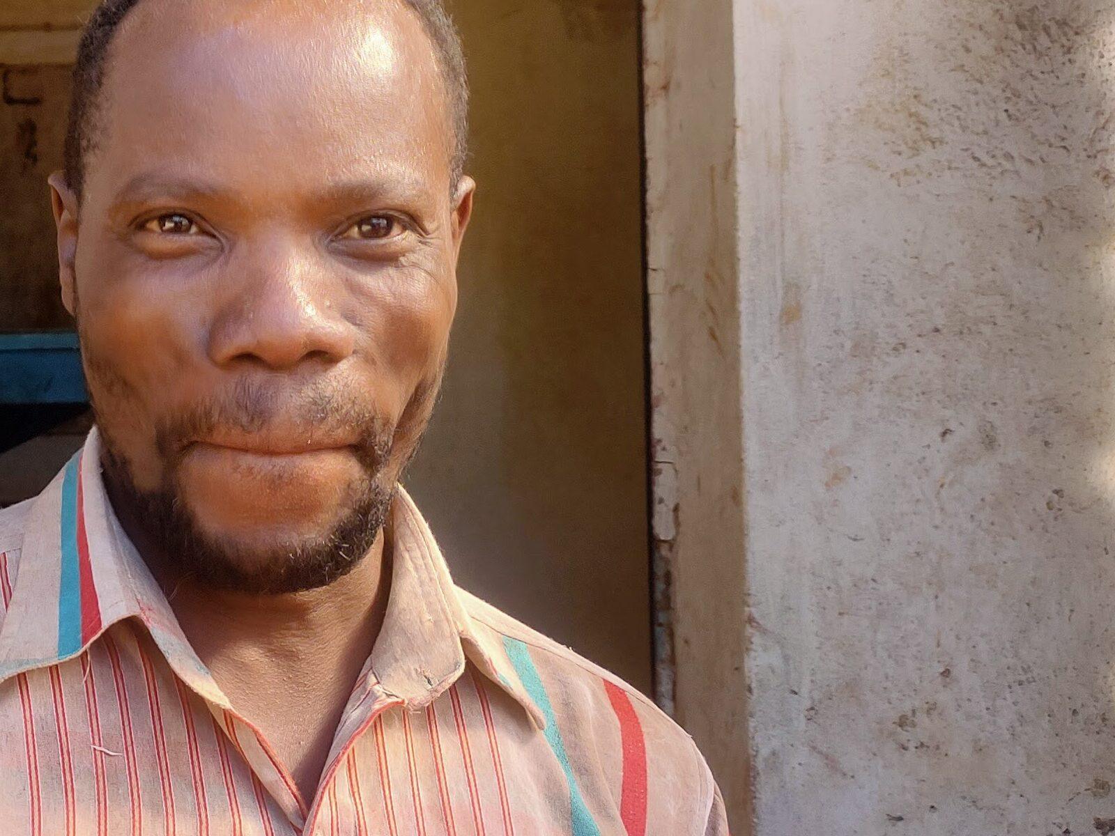 juje processing the supri picture by Aslam